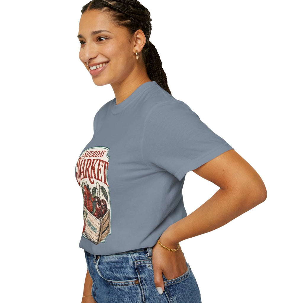 Saturday Market Tee | Vintage Farmers Market Shirt | Fruit Crate Graphic Tee